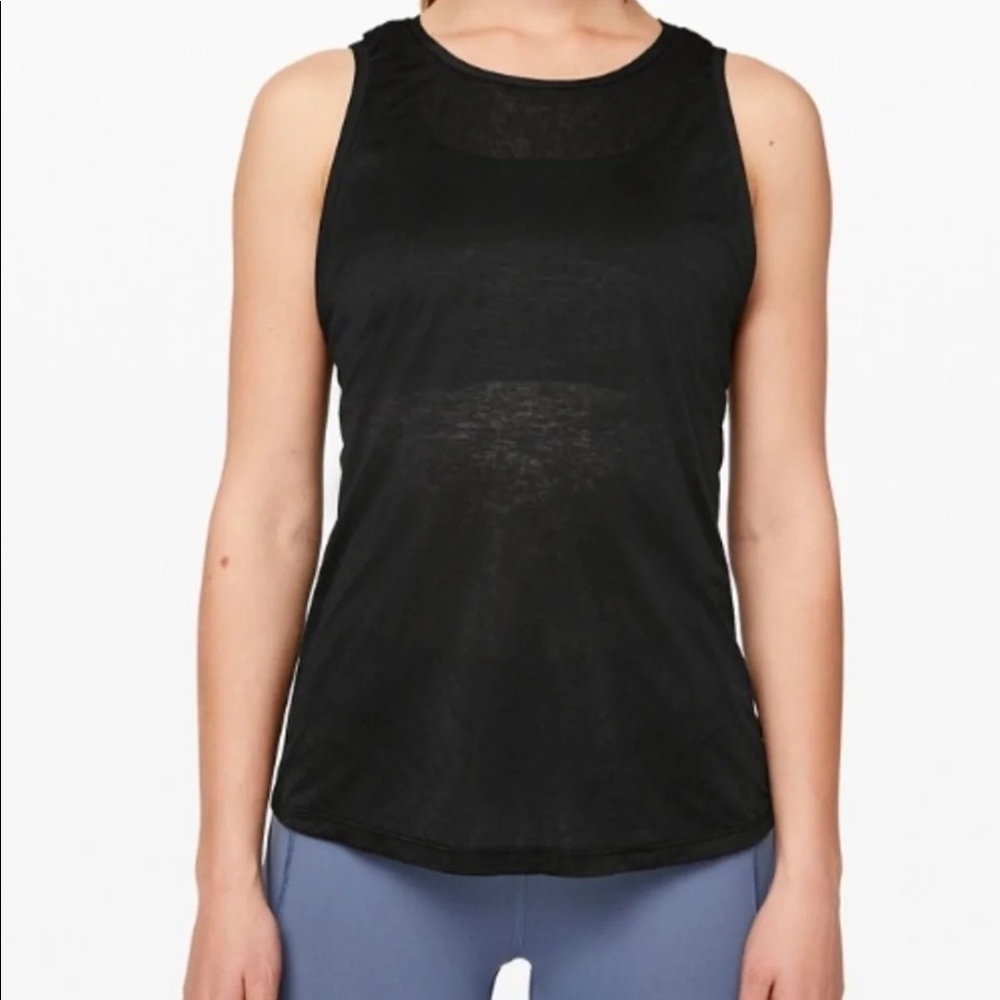 Lululemon tank